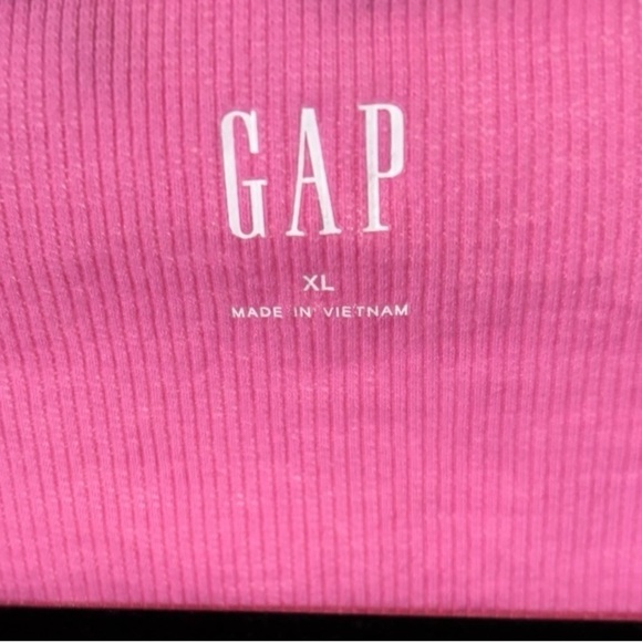 Gap Pink Short Sleeved Ribbed Button Shirt Size XL - Picture 2 of 5